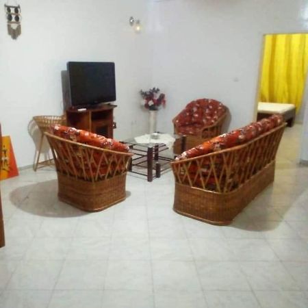 Residence Sh ยาอุนเด ภายนอก รูปภาพ